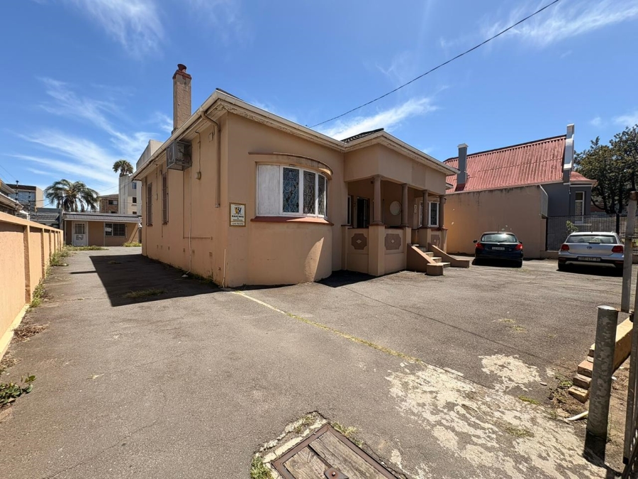 Commercial Property for Sale in Southernwood Eastern Cape